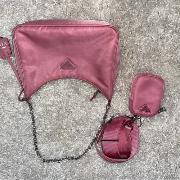 Prada Re Edition 2005 Pink Nylon Crossbody - Picture 4 of 13